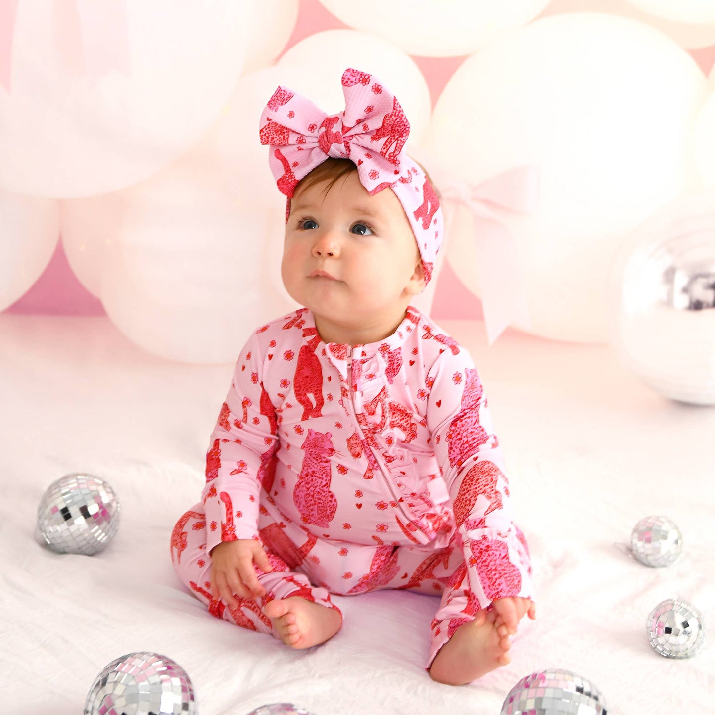 Cambrie RUFFLE ZIP Valentines Day Bamboo 1PC Two Way Zipper