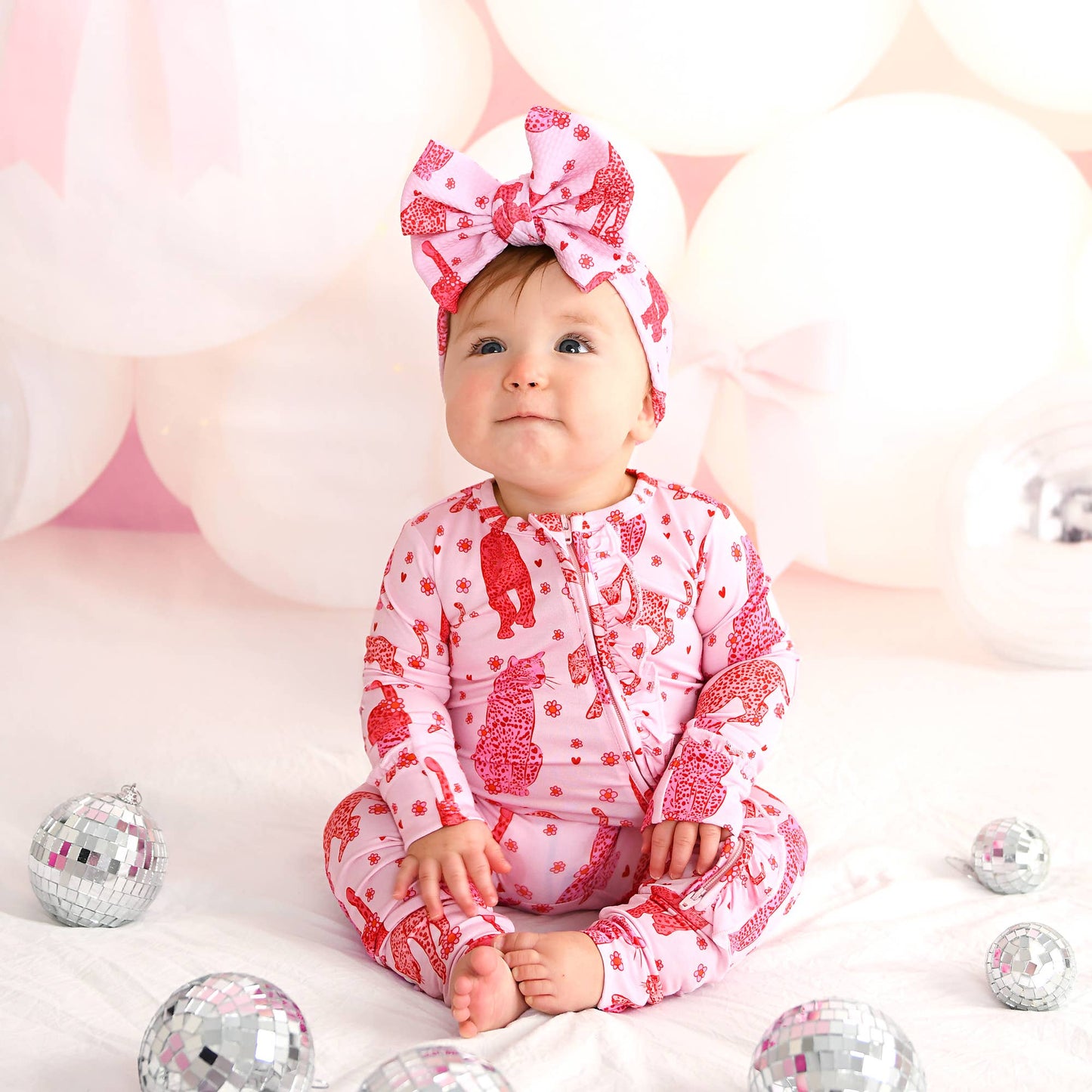 Cambrie RUFFLE ZIP Valentines Day Bamboo 1PC Two Way Zipper