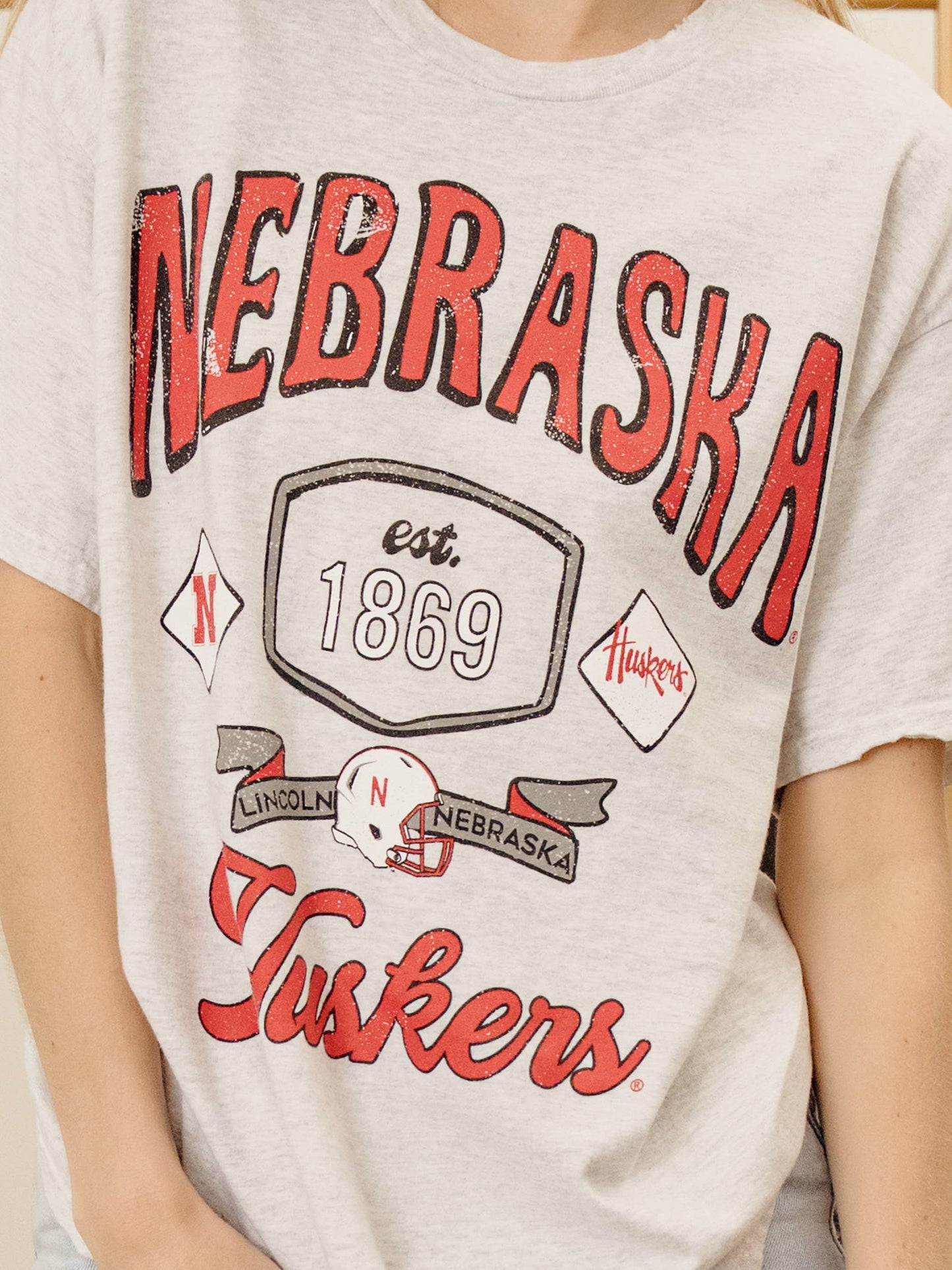 Nebraska Huskers Patches 25 Ash Gray Thrifted Tee