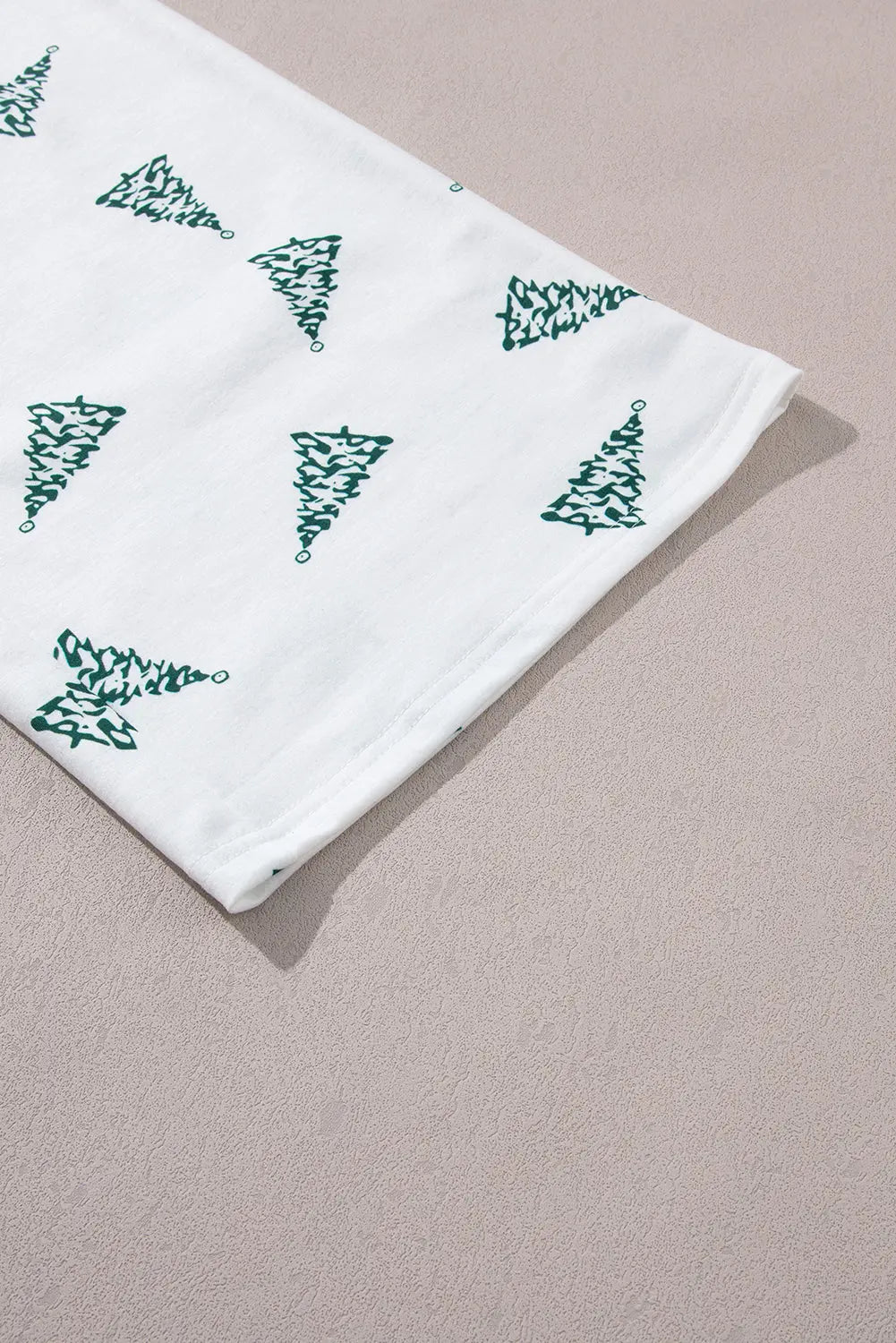 Skobeloff Christmas Tree Print Tee and Pants Lounge Set Dear-Lover Dropshipping