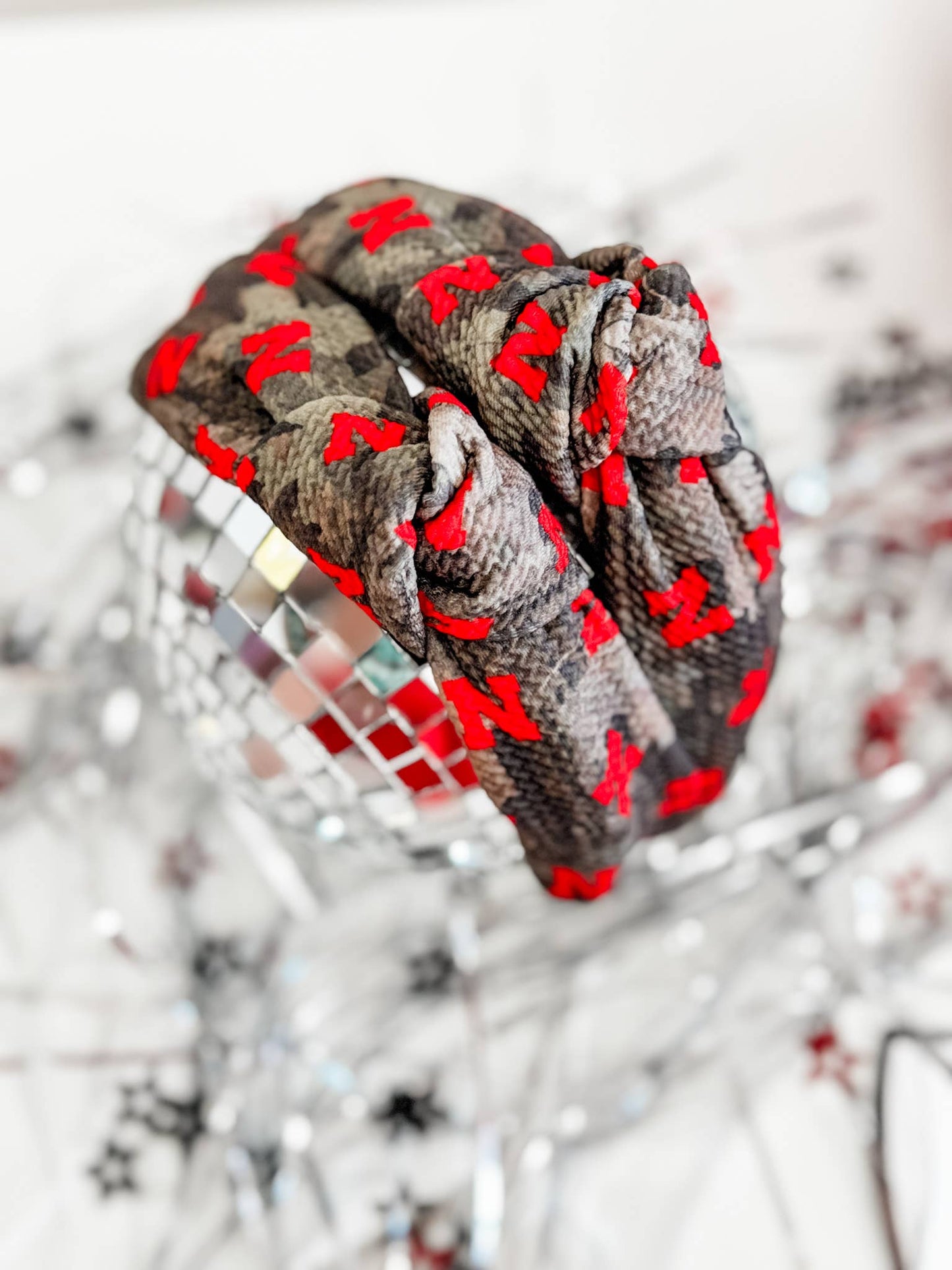 Rule The Field Structured Headband • Dark Camo