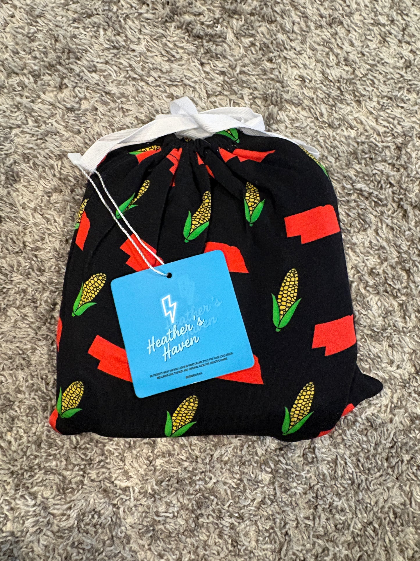 Bamboo swaddle blanket rounded - Corn Crazy