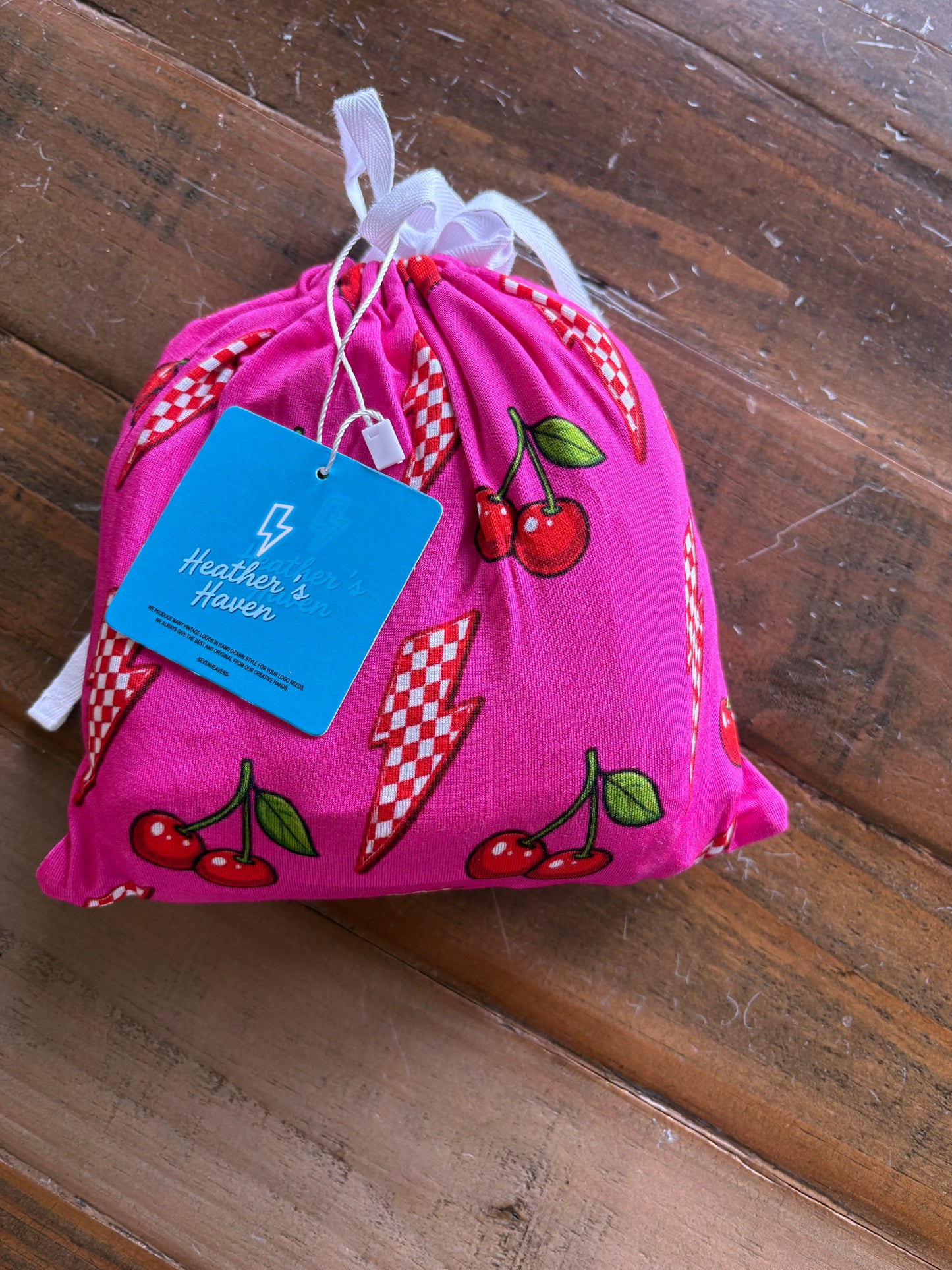 Bamboo swaddle - Cherry Zap