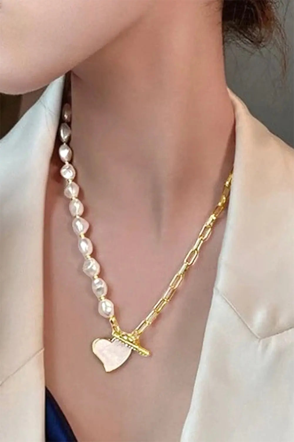 Gold Heart Shape Pendant Rhinestone Decor Pearl Chain Necklace Dear-Lover Dropshipping